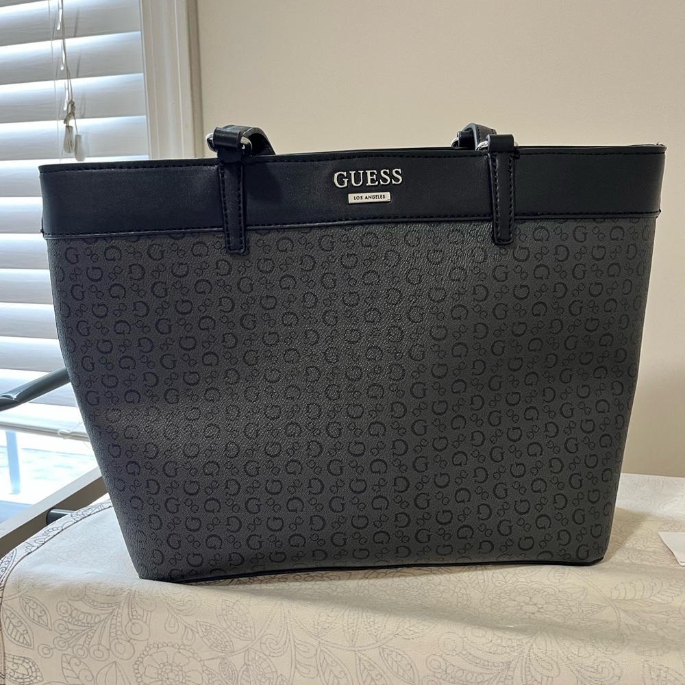 GUESS Tote Bag | Like New | Black with Logo Detail